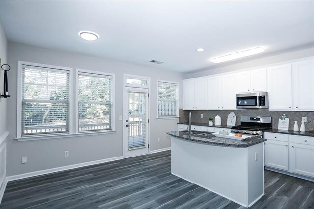 708 Village Field Court, Suwanee, GA 30024