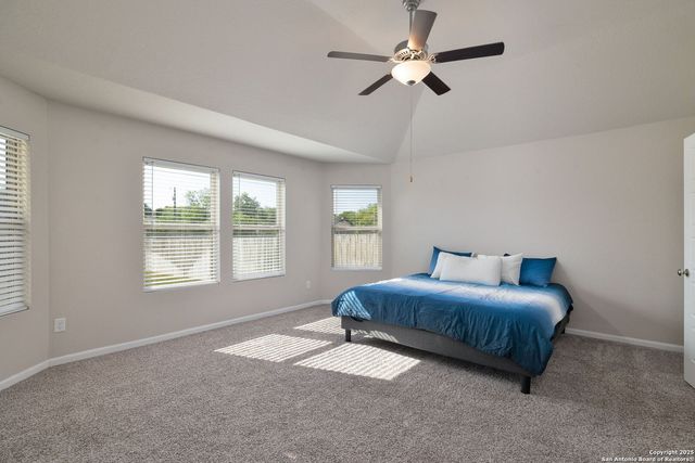 7043 Diamond, San Antonio, TX 78242