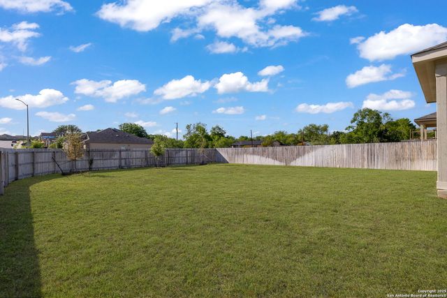 7043 Diamond, San Antonio, TX 78242