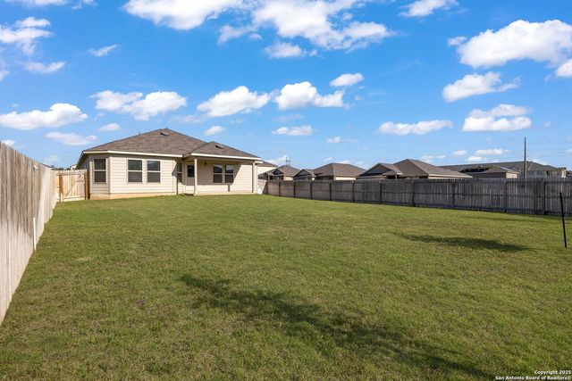 7043 Diamond, San Antonio, TX 78242