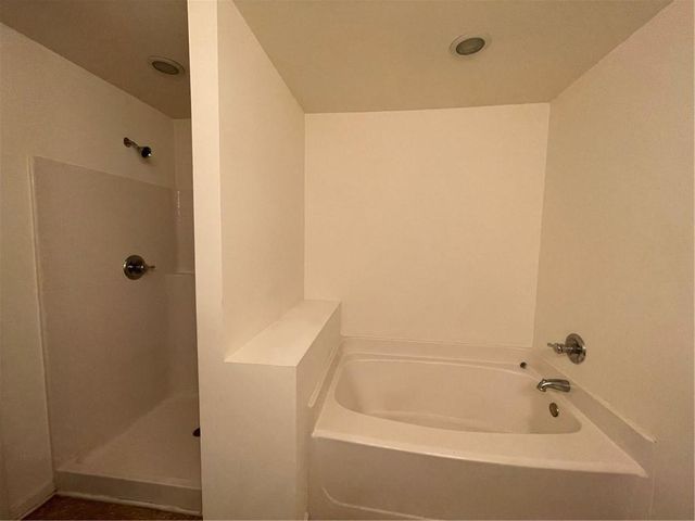 441 FERN BAY Drive SW, Atlanta, GA 30331