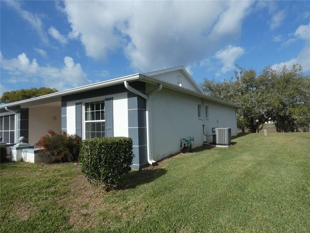 11151 SANDTRAP DRIVE 11151, Port Richey, FL 34668