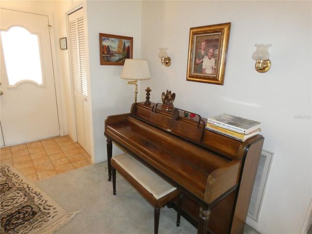 11151 SANDTRAP DRIVE 11151, Port Richey, FL 34668