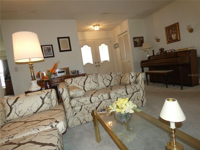 11151 SANDTRAP DRIVE 11151, Port Richey, FL 34668