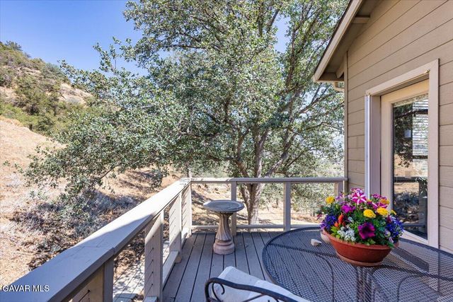 25901 Columbia Way, Tehachapi, CA 93561