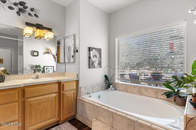 25901 Columbia Way, Tehachapi, CA 93561