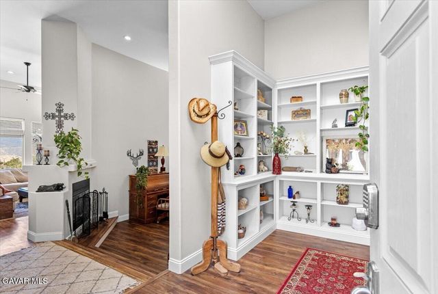 25901 Columbia Way, Tehachapi, CA 93561