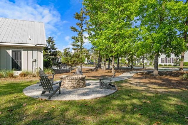 2128 St Johns Woods Parkway, Johns Island, SC 29455