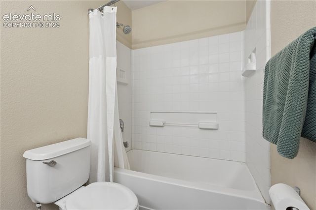 2152 Creekridge Point, Colorado Springs, CO 80910