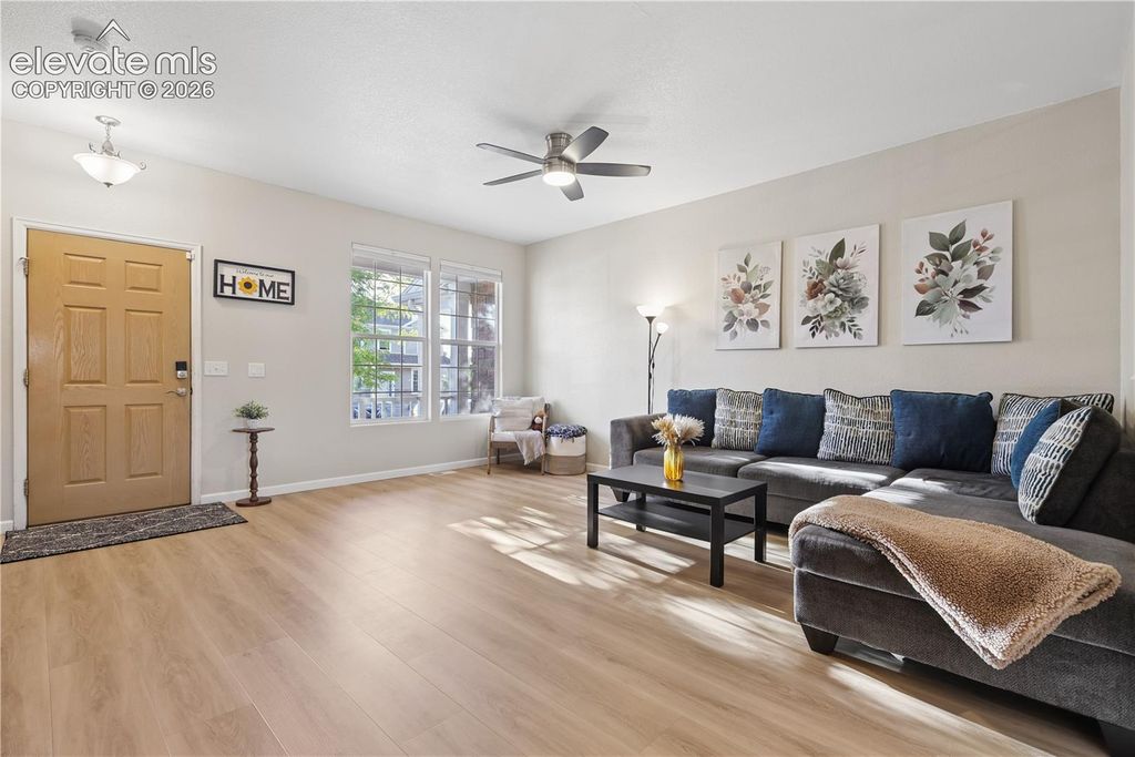 2152 Creekridge Point, Colorado Springs, CO 80910 — photo 2