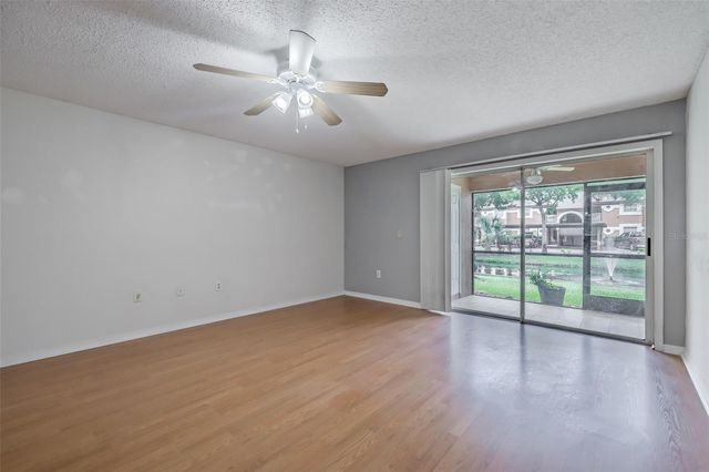 14643 PAR CLUB CIRCLE 14643, Tampa, FL 33618