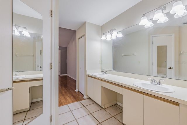 14643 PAR CLUB CIRCLE 14643, Tampa, FL 33618