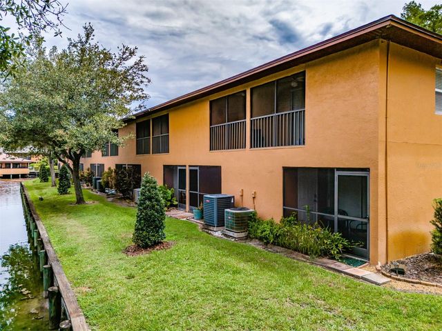 14643 PAR CLUB CIRCLE 14643, Tampa, FL 33618