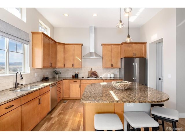 372 Castlemaine Ct, Castle Rock, CO 80104