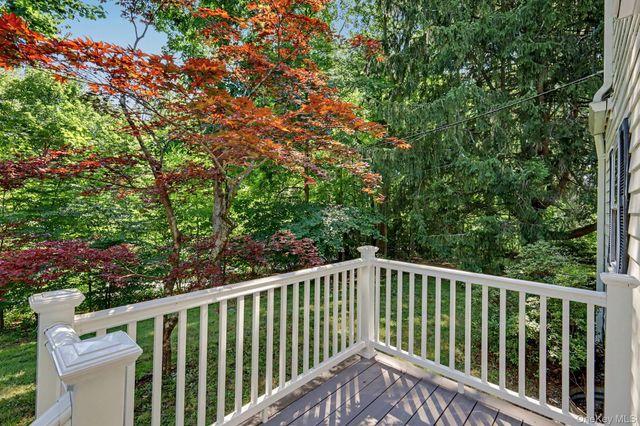 15 Westchester Avenue, Pound Ridge, NY 10576