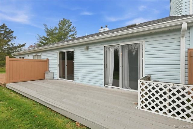 23 Sandy Hill Road, Commack, NY 11725