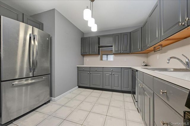 23 Sandy Hill Road, Commack, NY 11725