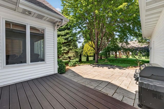 1614 Blue Ridge Trail, Waunakee, WI 53597