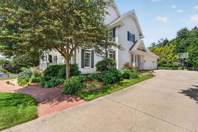 1614 Blue Ridge Trail, Waunakee, WI 53597