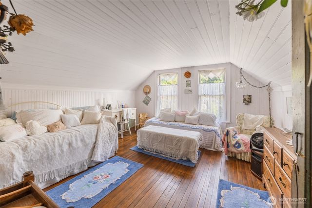 100 Alder St, Wilkeson, WA 98396