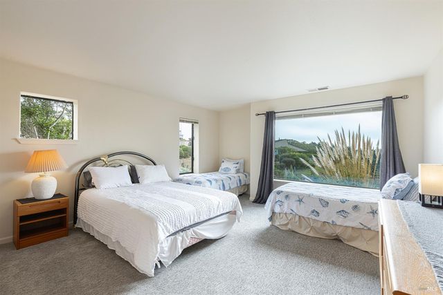 150 Cypress Loop, Bodega Bay, CA 94923