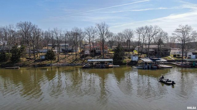 50 SHAW Road, Creal Springs, IL 62922