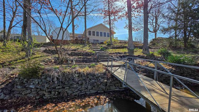 50 SHAW Road, Creal Springs, IL 62922