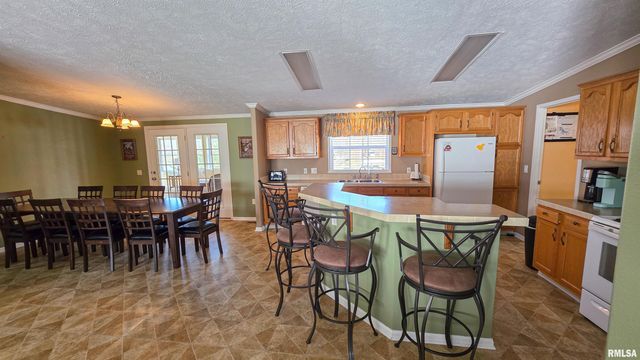 50 SHAW Road, Creal Springs, IL 62922