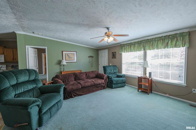 50 SHAW Road, Creal Springs, IL 62922