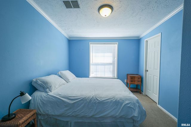 50 SHAW Road, Creal Springs, IL 62922