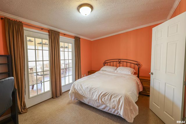 50 SHAW Road, Creal Springs, IL 62922