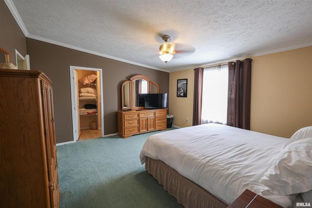 50 SHAW Road, Creal Springs, IL 62922