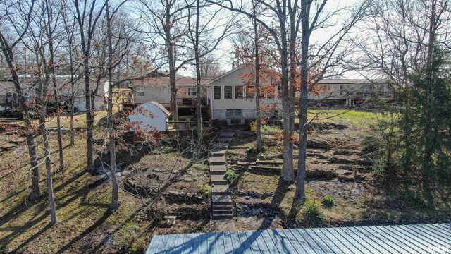 50 SHAW Road, Creal Springs, IL 62922