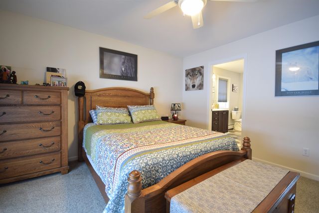 86 Reynolds Road, Grand Isle, VT 05458