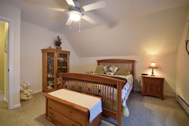 86 Reynolds Road, Grand Isle, VT 05458