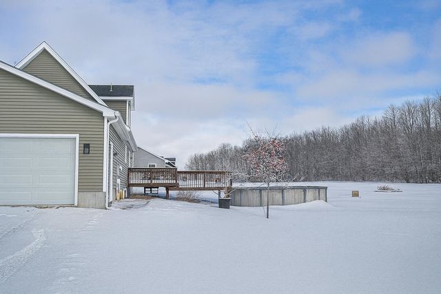86 Reynolds Road, Grand Isle, VT 05458