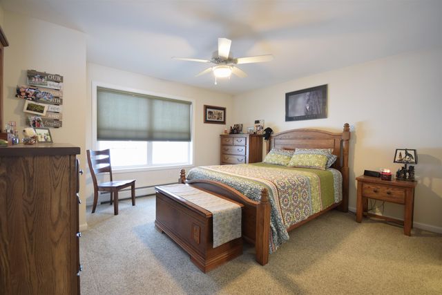 86 Reynolds Road, Grand Isle, VT 05458