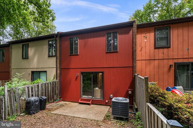 21 BRIARDALE, Derwood, MD 20855