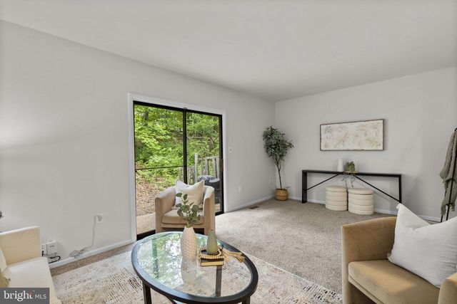 21 BRIARDALE, Derwood, MD 20855