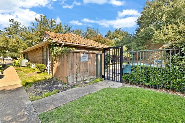 881 Dublin Drive 2, Richardson, TX 75080