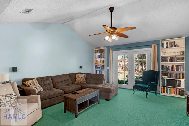 166 Stephanie Drive, Allenhurst, GA 31301