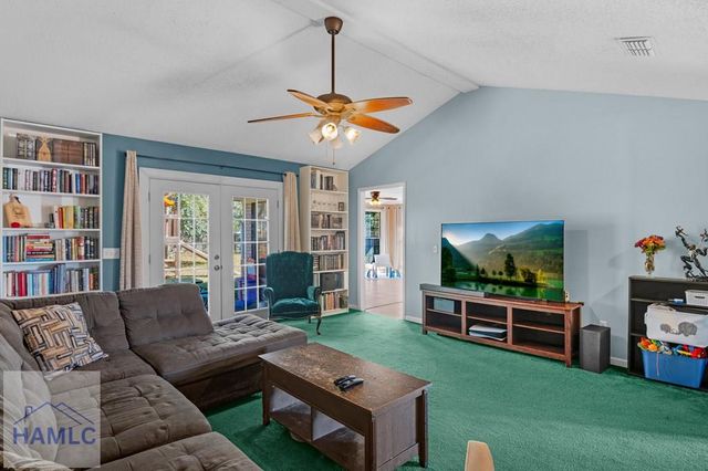 166 Stephanie Drive, Allenhurst, GA 31301