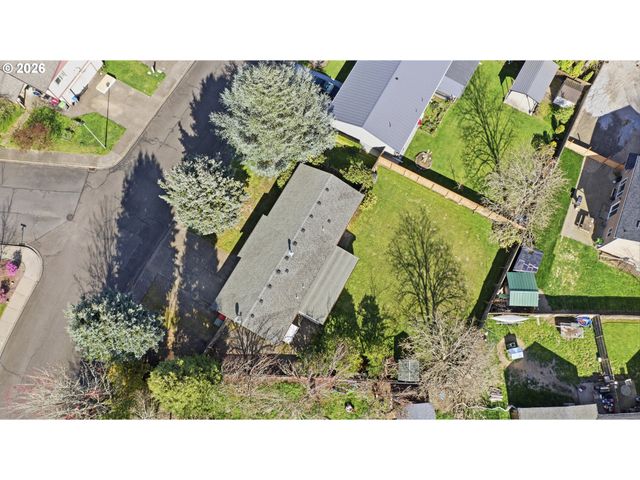 1986 Sw TAMARACK St, Mc Minnville, OR 97128