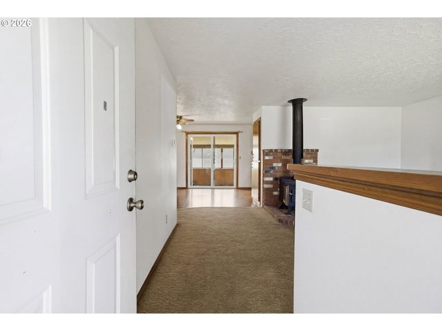 1986 Sw TAMARACK St, Mc Minnville, OR 97128