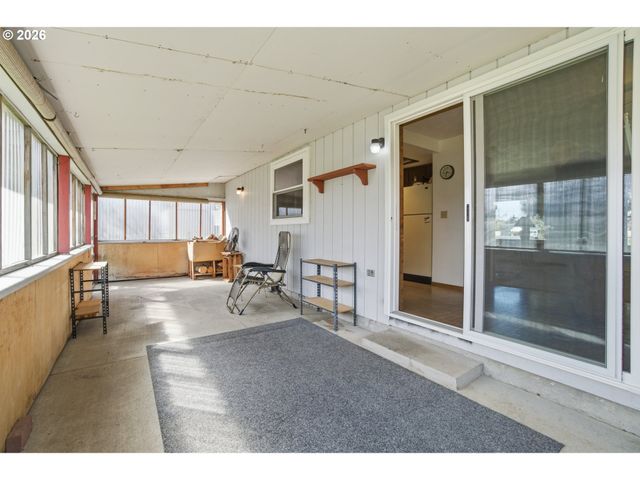 1986 Sw TAMARACK St, Mc Minnville, OR 97128