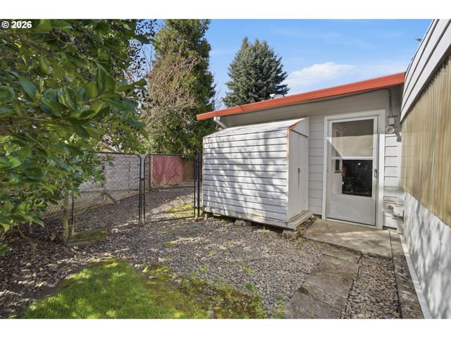 1986 Sw TAMARACK St, Mc Minnville, OR 97128