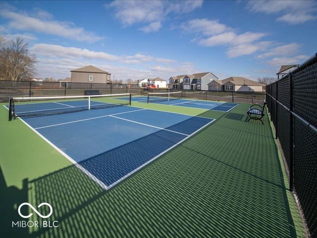 6818 Levant Lane, Indianapolis, IN 46221