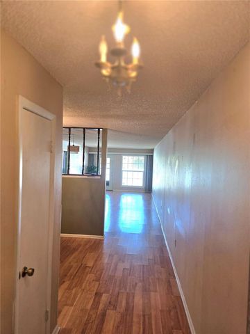 4140 PASSPORT LANE 101, New Port Richey, FL 34653