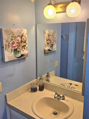 4140 PASSPORT LANE 101, New Port Richey, FL 34653