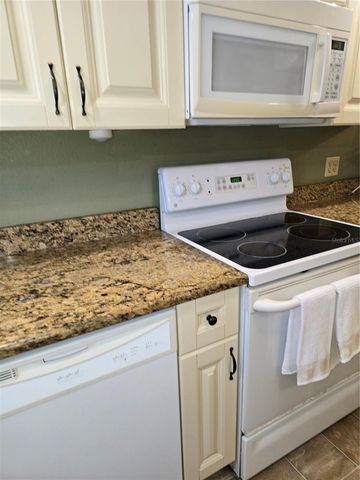 4140 PASSPORT LANE 101, New Port Richey, FL 34653